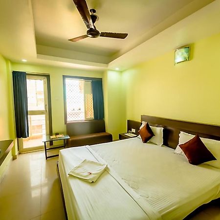 Deep Ganga Inn Near Sea Beach By Morservices Purî Extérieur photo