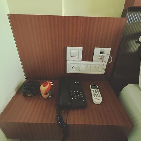 Deep Ganga Inn Near Sea Beach By Morservices Purî Extérieur photo